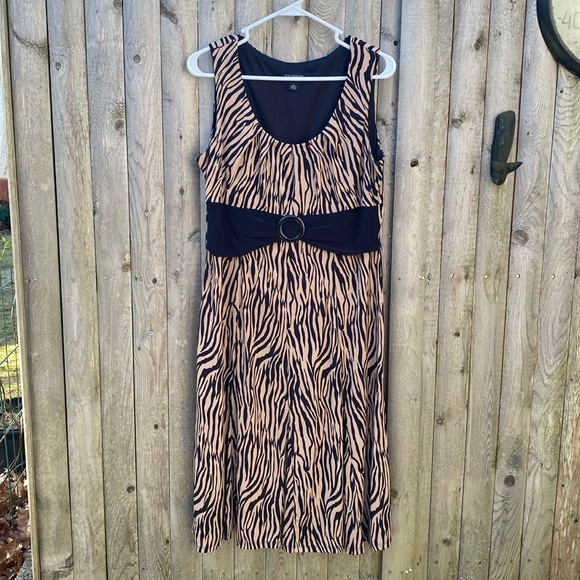 Tan & Black sleeveless Dress size L - Picture 1 of 3